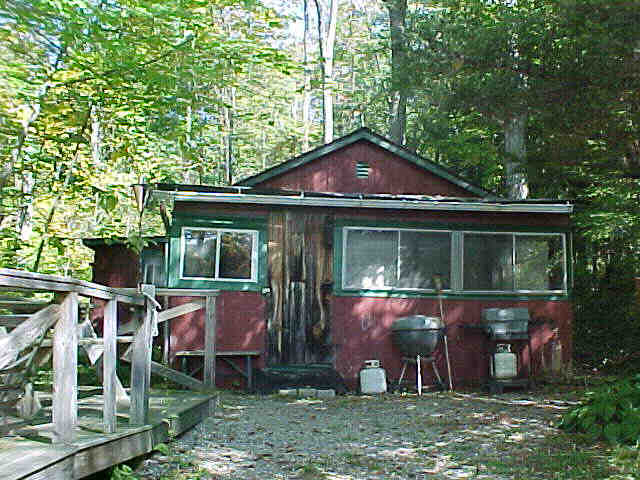 Building photograph for 520 TWIN LAKES ROAD